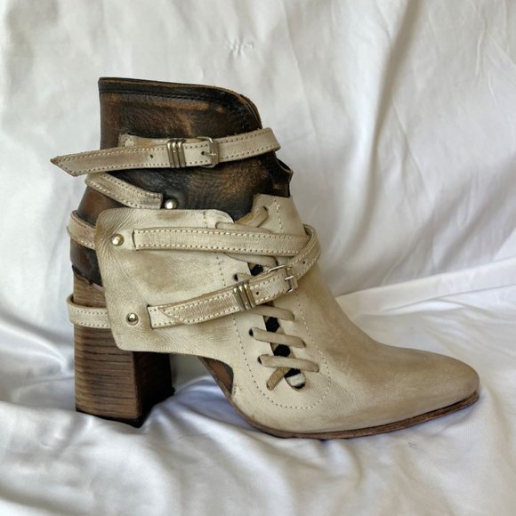 Freebird by Steven Shoes - Freebird Jerome Size 9 Beige Ankle Bootie